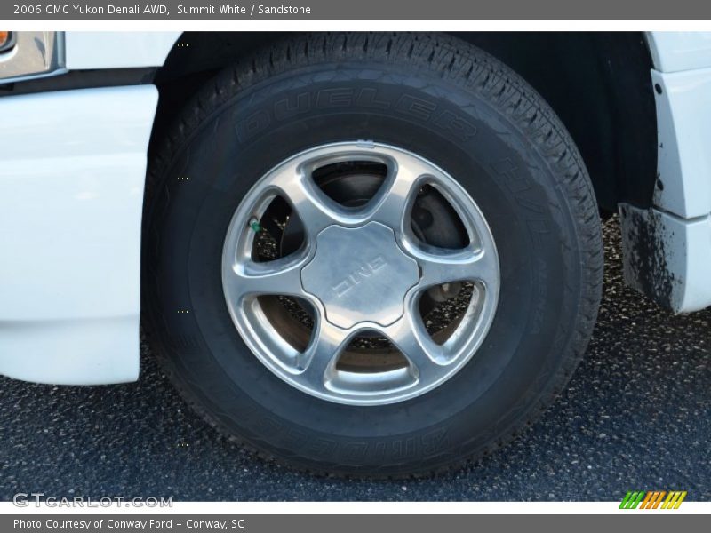 Summit White / Sandstone 2006 GMC Yukon Denali AWD