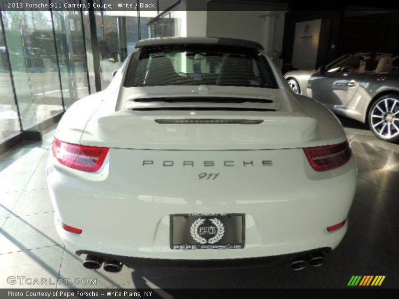 White / Black 2013 Porsche 911 Carrera S Coupe
