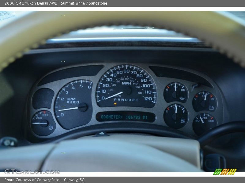 Summit White / Sandstone 2006 GMC Yukon Denali AWD