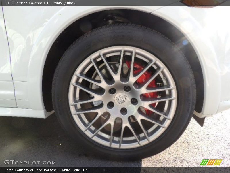 White / Black 2013 Porsche Cayenne GTS