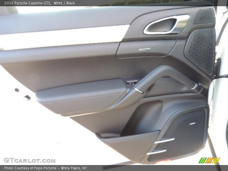 White / Black 2013 Porsche Cayenne GTS