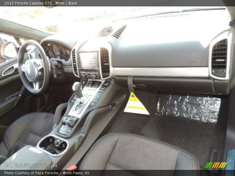 White / Black 2013 Porsche Cayenne GTS
