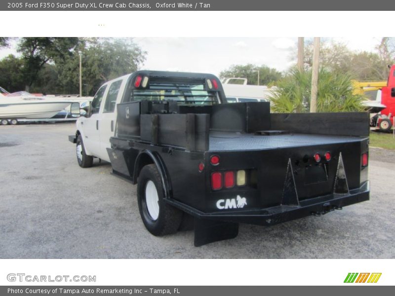 Oxford White / Tan 2005 Ford F350 Super Duty XL Crew Cab Chassis