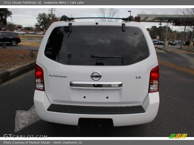 Avalanche White / Cafe Latte 2012 Nissan Pathfinder LE