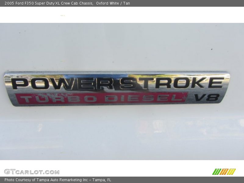 Oxford White / Tan 2005 Ford F350 Super Duty XL Crew Cab Chassis