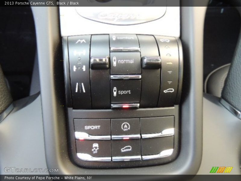 Black / Black 2013 Porsche Cayenne GTS