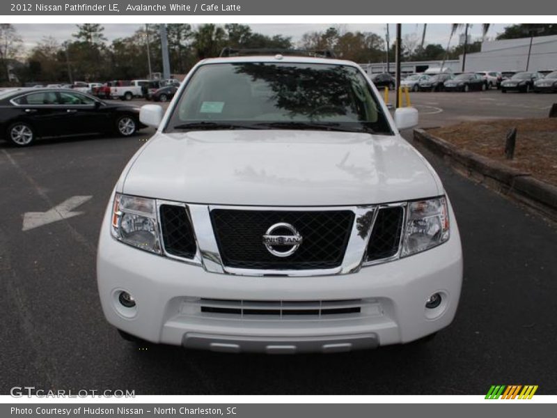 Avalanche White / Cafe Latte 2012 Nissan Pathfinder LE