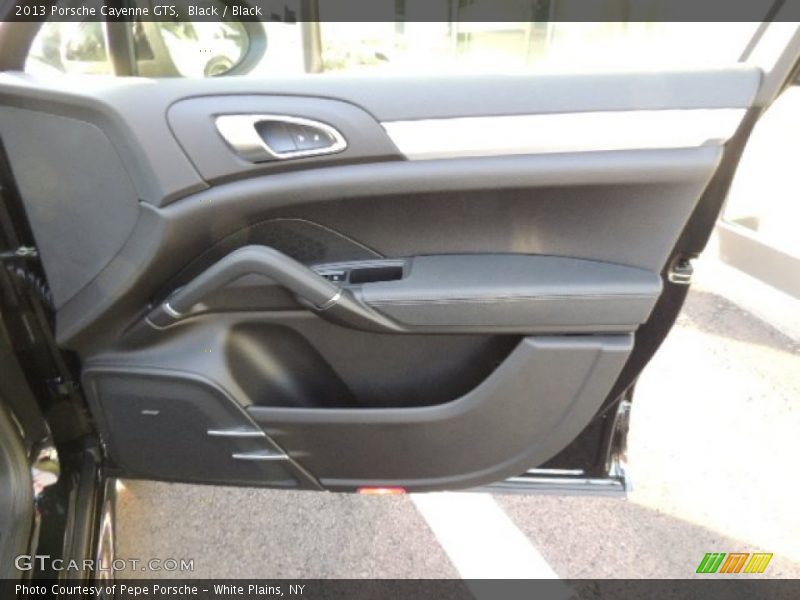Black / Black 2013 Porsche Cayenne GTS