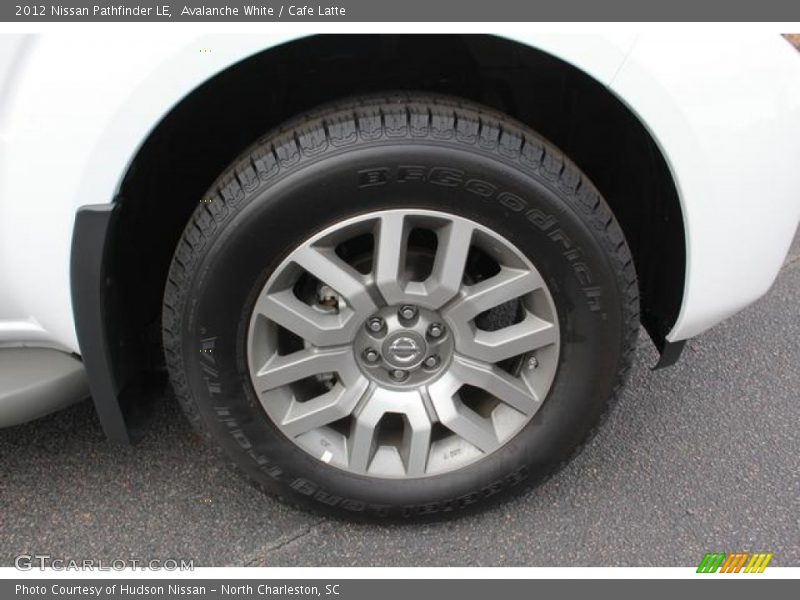  2012 Pathfinder LE Wheel