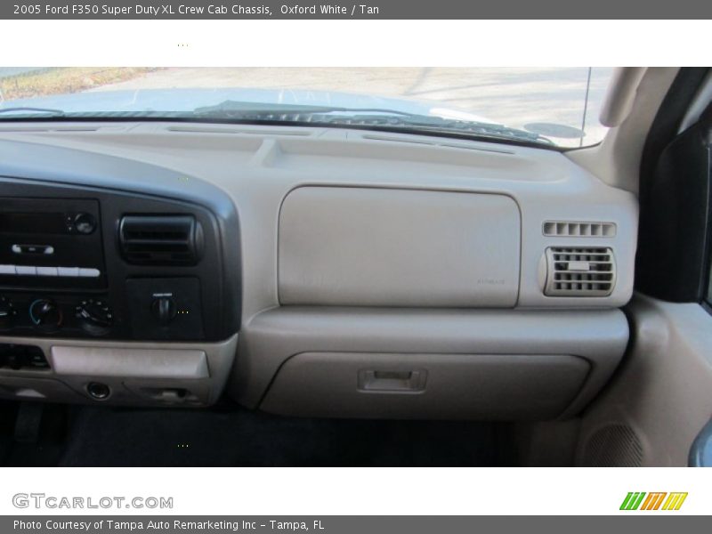 Oxford White / Tan 2005 Ford F350 Super Duty XL Crew Cab Chassis