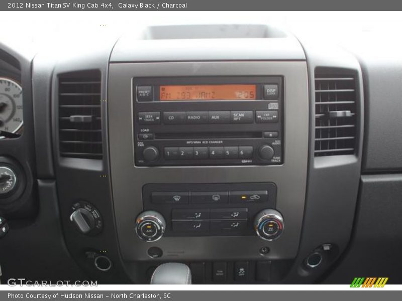 Galaxy Black / Charcoal 2012 Nissan Titan SV King Cab 4x4