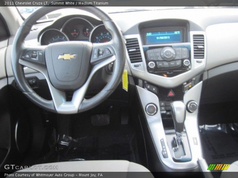 Summit White / Medium Titanium 2011 Chevrolet Cruze LT