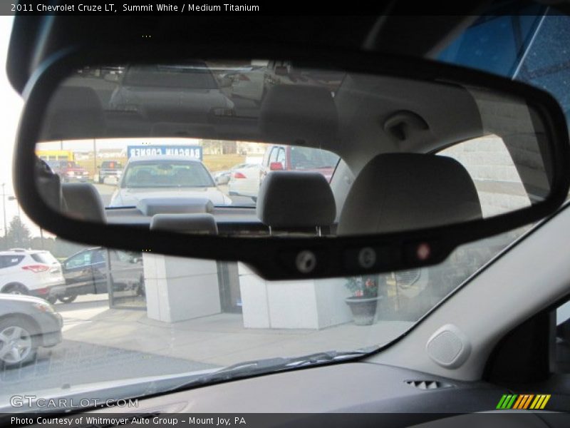 Summit White / Medium Titanium 2011 Chevrolet Cruze LT