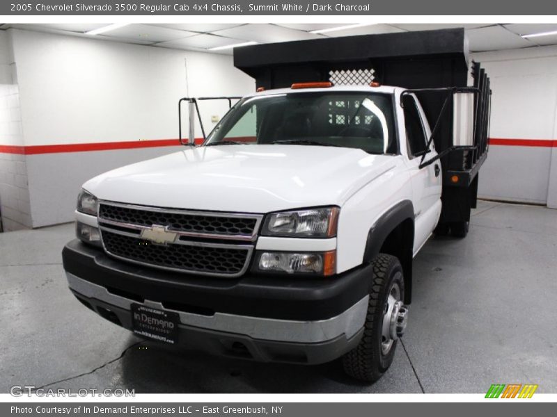 Summit White / Dark Charcoal 2005 Chevrolet Silverado 3500 Regular Cab 4x4 Chassis