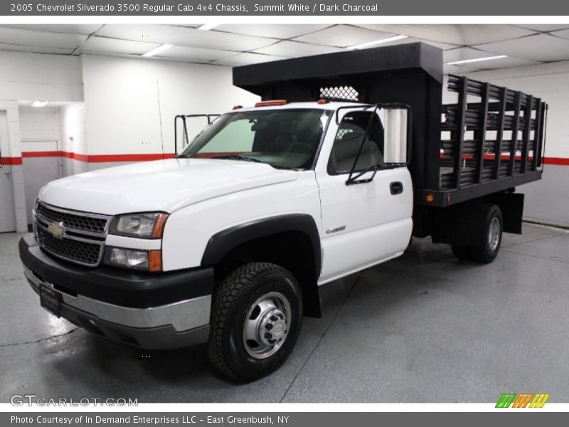 Summit White / Dark Charcoal 2005 Chevrolet Silverado 3500 Regular Cab 4x4 Chassis