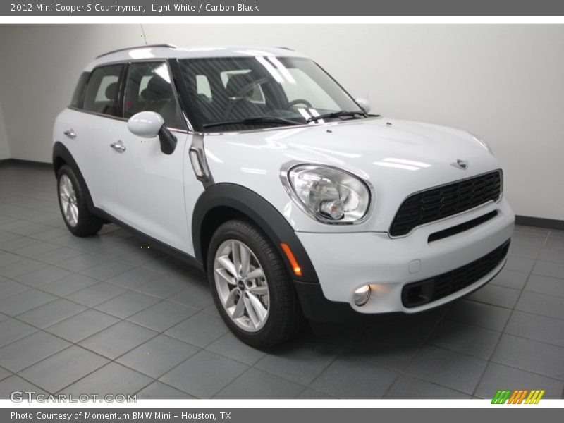 Light White / Carbon Black 2012 Mini Cooper S Countryman