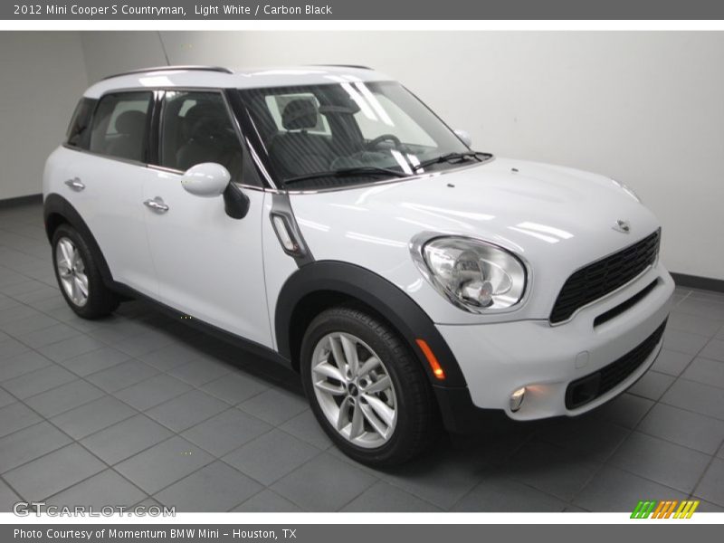 Light White / Carbon Black 2012 Mini Cooper S Countryman