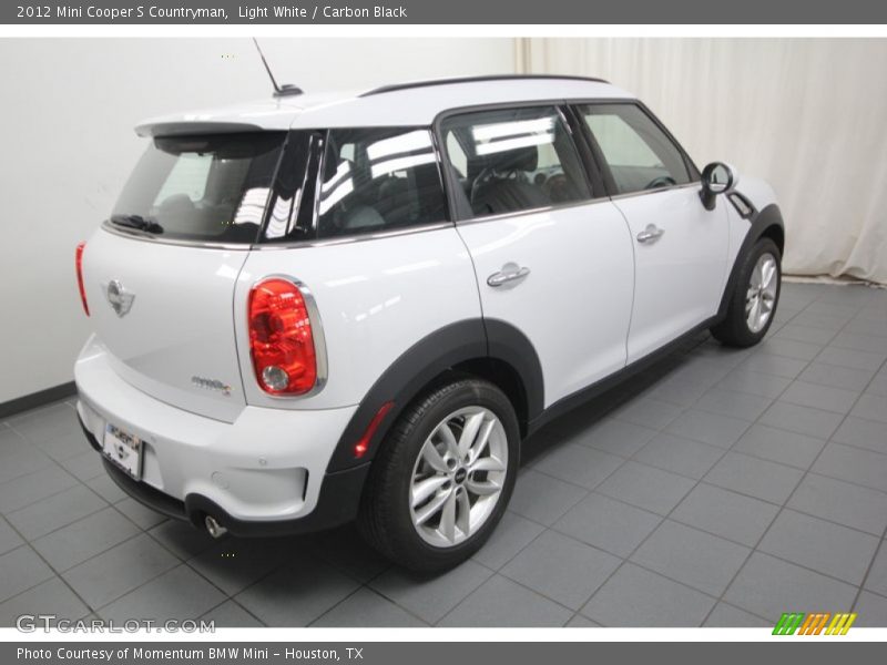 Light White / Carbon Black 2012 Mini Cooper S Countryman