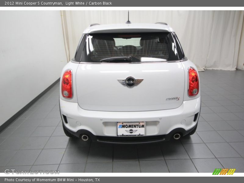 Light White / Carbon Black 2012 Mini Cooper S Countryman