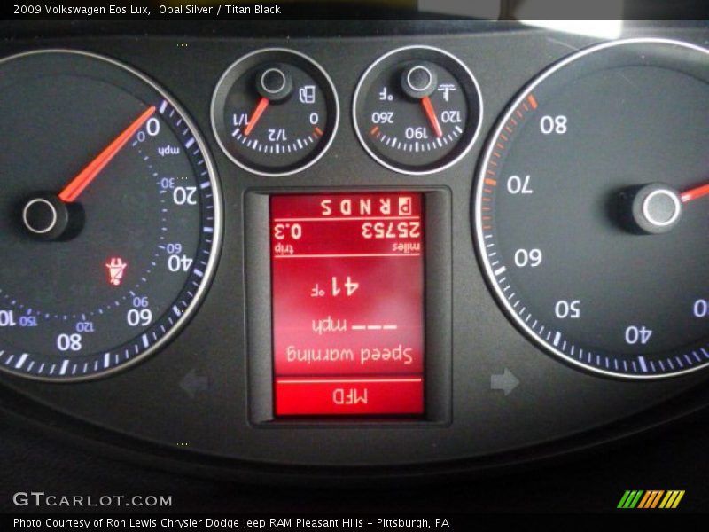 Opal Silver / Titan Black 2009 Volkswagen Eos Lux