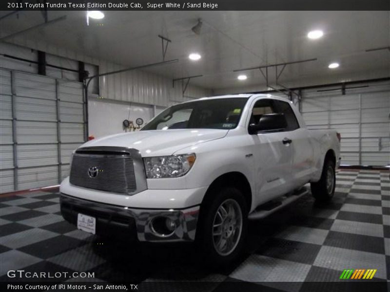 Super White / Sand Beige 2011 Toyota Tundra Texas Edition Double Cab