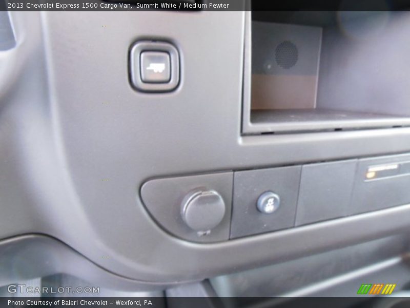 Summit White / Medium Pewter 2013 Chevrolet Express 1500 Cargo Van