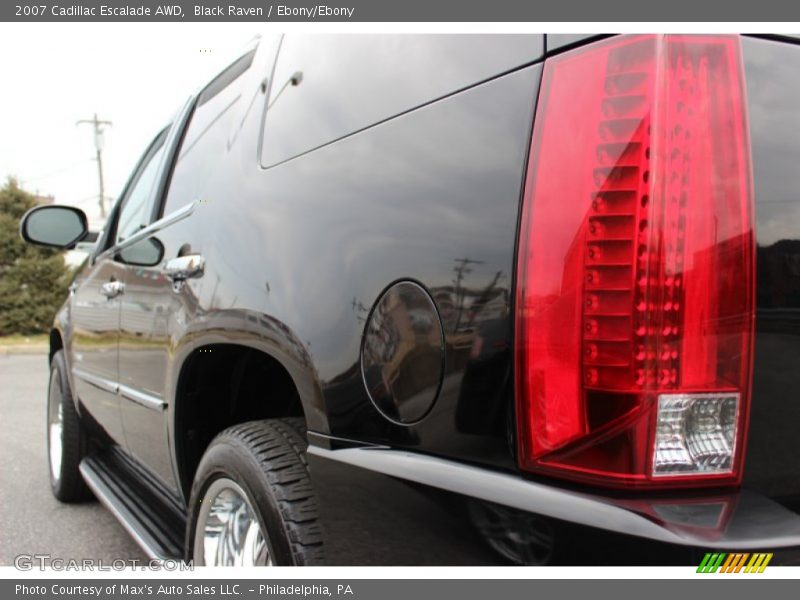 Black Raven / Ebony/Ebony 2007 Cadillac Escalade AWD