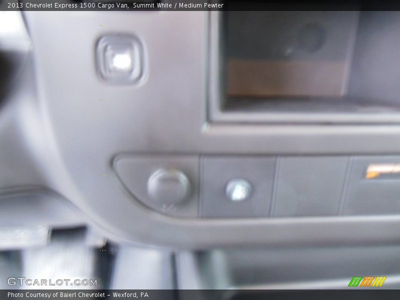 Summit White / Medium Pewter 2013 Chevrolet Express 1500 Cargo Van