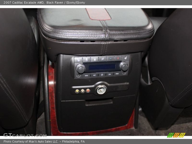Black Raven / Ebony/Ebony 2007 Cadillac Escalade AWD