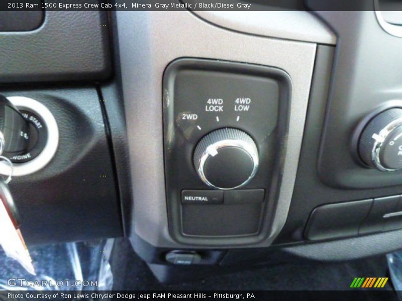 Mineral Gray Metallic / Black/Diesel Gray 2013 Ram 1500 Express Crew Cab 4x4