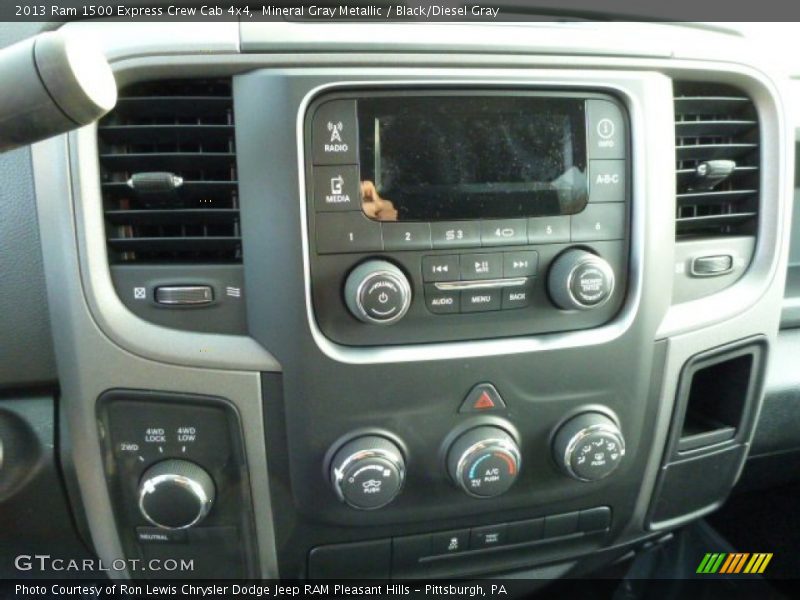 Mineral Gray Metallic / Black/Diesel Gray 2013 Ram 1500 Express Crew Cab 4x4
