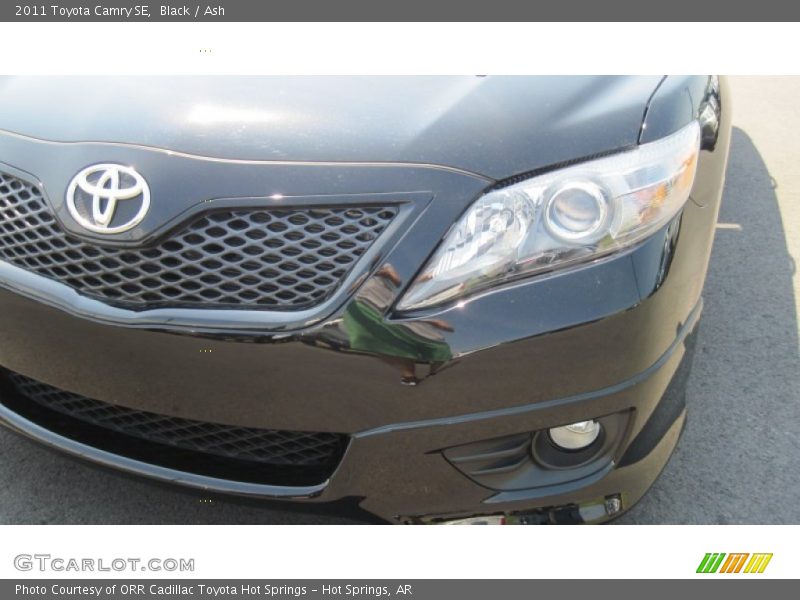 Black / Ash 2011 Toyota Camry SE