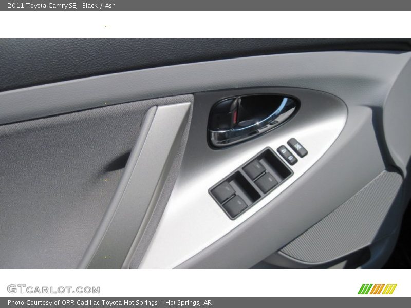 Black / Ash 2011 Toyota Camry SE