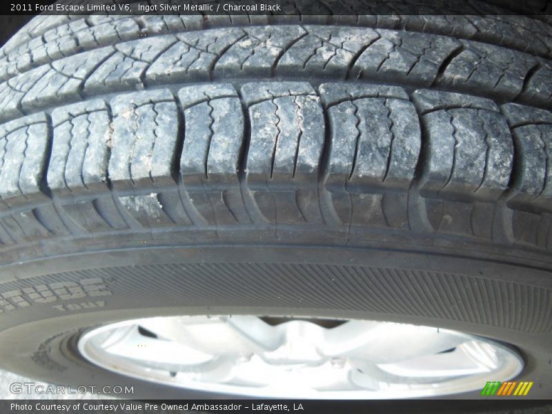 Ingot Silver Metallic / Charcoal Black 2011 Ford Escape Limited V6