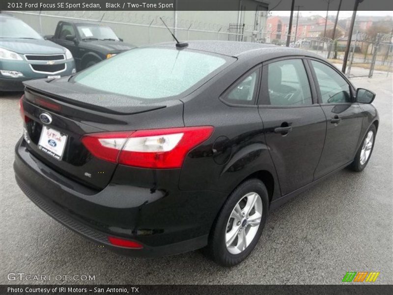 Black / Two-Tone Sport 2012 Ford Focus SE Sport Sedan
