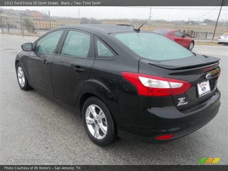 Black / Two-Tone Sport 2012 Ford Focus SE Sport Sedan