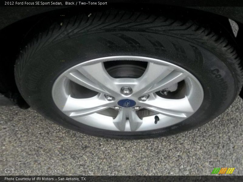 Black / Two-Tone Sport 2012 Ford Focus SE Sport Sedan