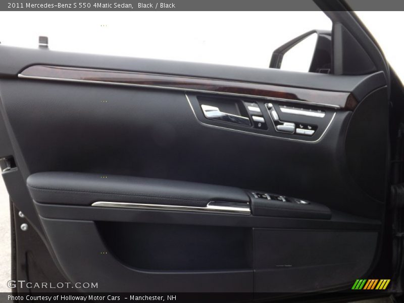 Black / Black 2011 Mercedes-Benz S 550 4Matic Sedan