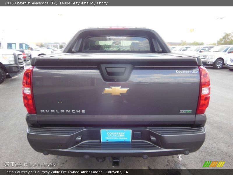 Taupe Gray Metallic / Ebony 2010 Chevrolet Avalanche LTZ