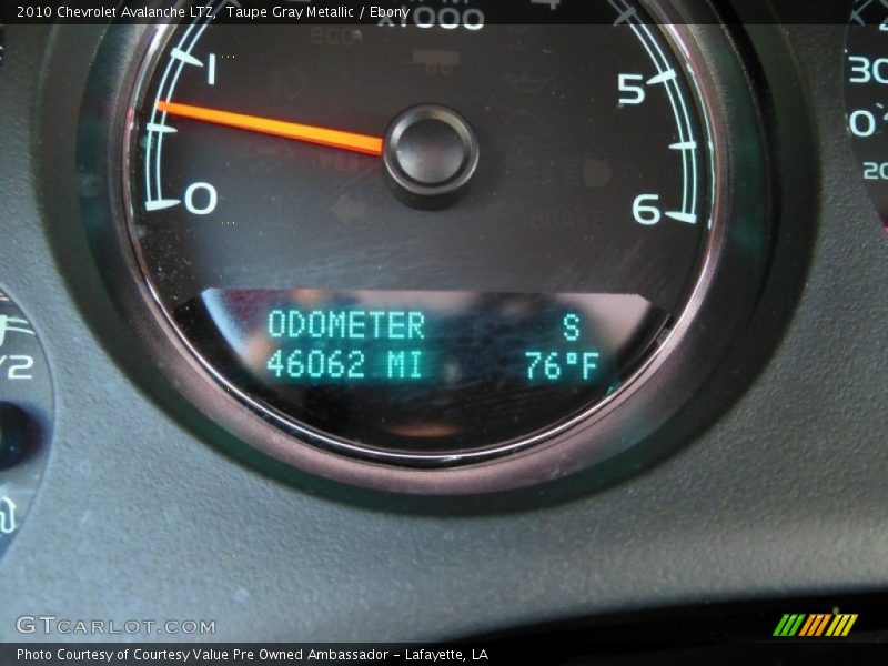 Taupe Gray Metallic / Ebony 2010 Chevrolet Avalanche LTZ