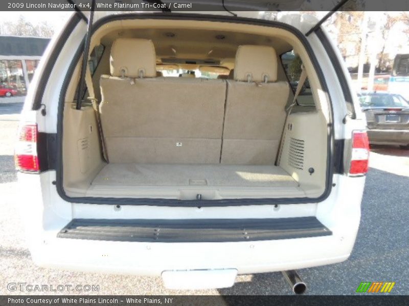 White Platinum Tri-Coat / Camel 2009 Lincoln Navigator 4x4