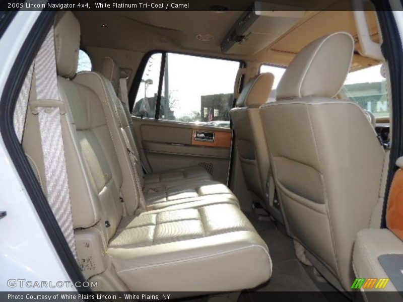 White Platinum Tri-Coat / Camel 2009 Lincoln Navigator 4x4