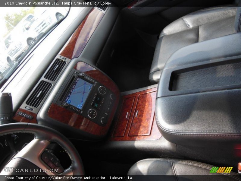 Taupe Gray Metallic / Ebony 2010 Chevrolet Avalanche LTZ