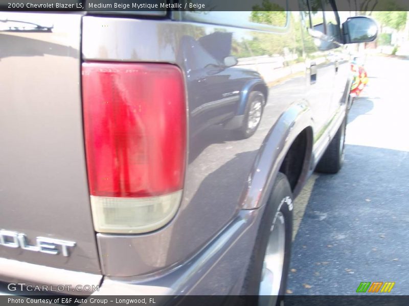 Medium Beige Mystique Metallic / Beige 2000 Chevrolet Blazer LS