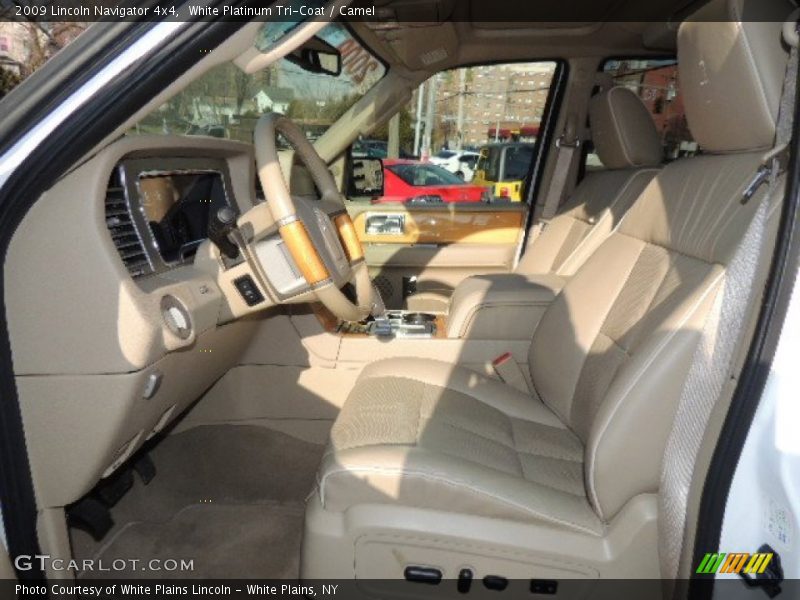 White Platinum Tri-Coat / Camel 2009 Lincoln Navigator 4x4