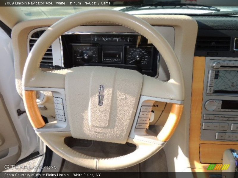White Platinum Tri-Coat / Camel 2009 Lincoln Navigator 4x4