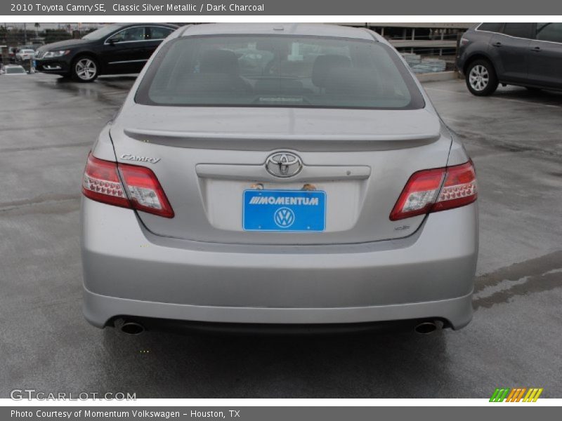 Classic Silver Metallic / Dark Charcoal 2010 Toyota Camry SE