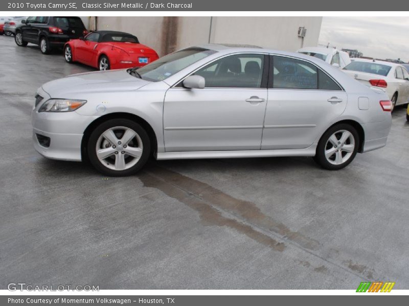 Classic Silver Metallic / Dark Charcoal 2010 Toyota Camry SE