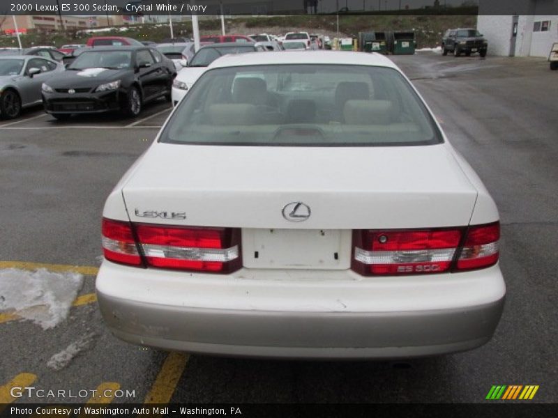 Crystal White / Ivory 2000 Lexus ES 300 Sedan