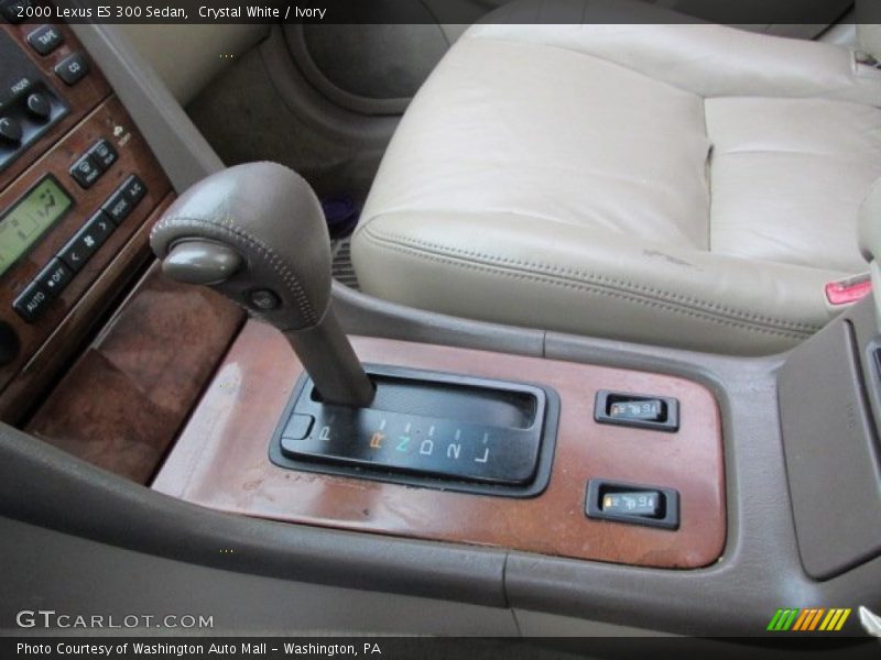 Crystal White / Ivory 2000 Lexus ES 300 Sedan